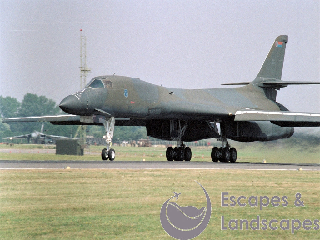 Lancer B-1B