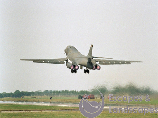 Lancer B-1B
